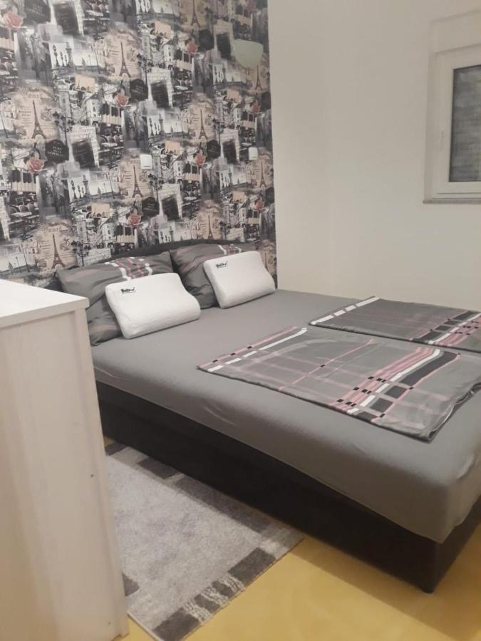 Apartament Gabi Pag Town Zewnętrze zdjęcie